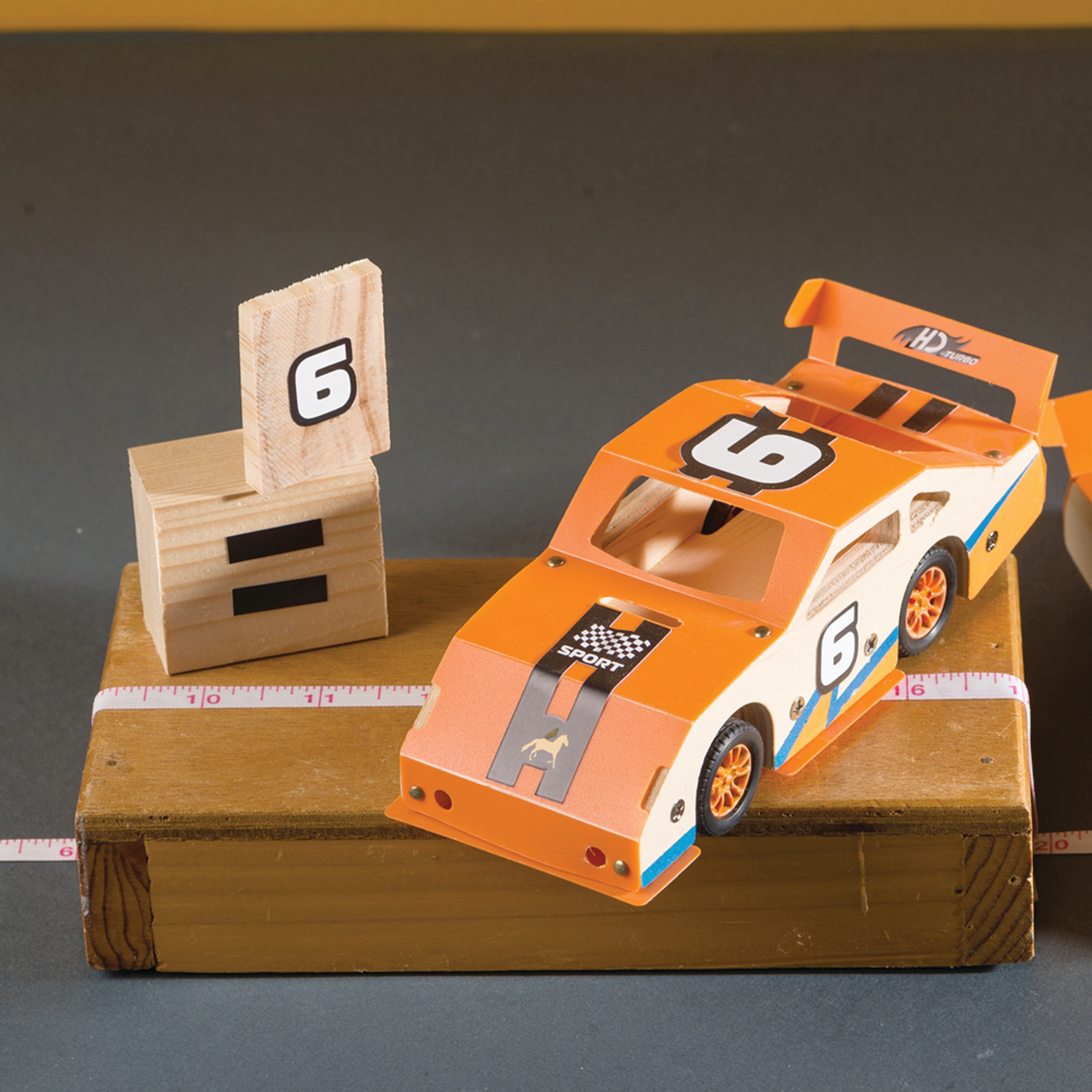 Stanley Tools - STANLEY Jr Wooden DIY Kit  Race Car - OK002-SY